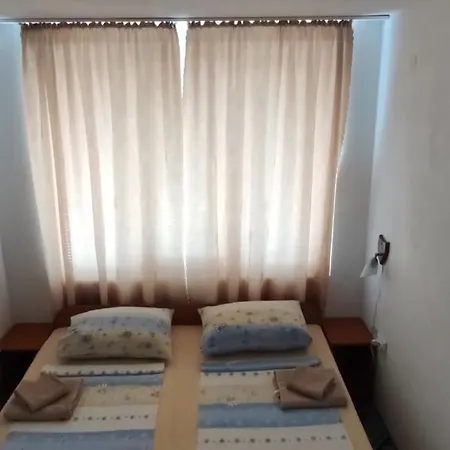 Via Maris Pensjonat 3*