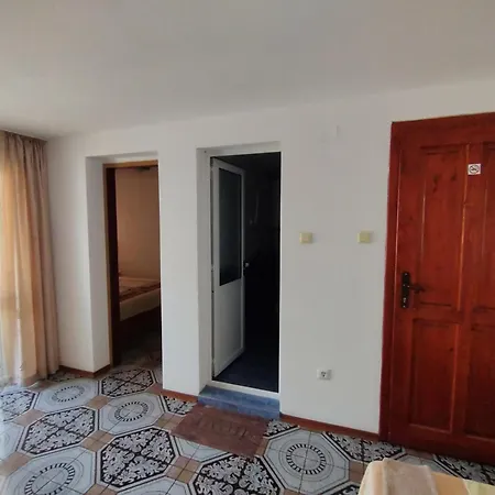 Via Maris Guest house