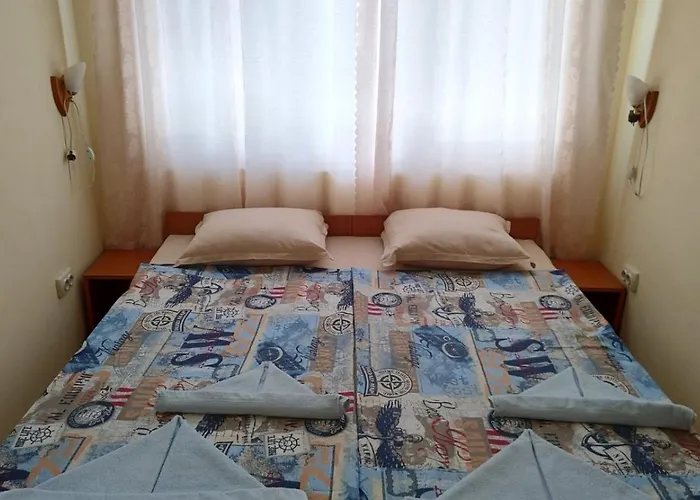 Къща за гости Via Maris 3*